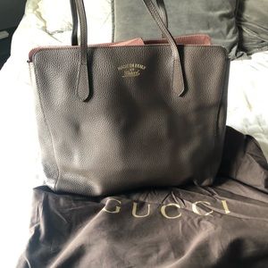 Gucci Swing Medium Tote